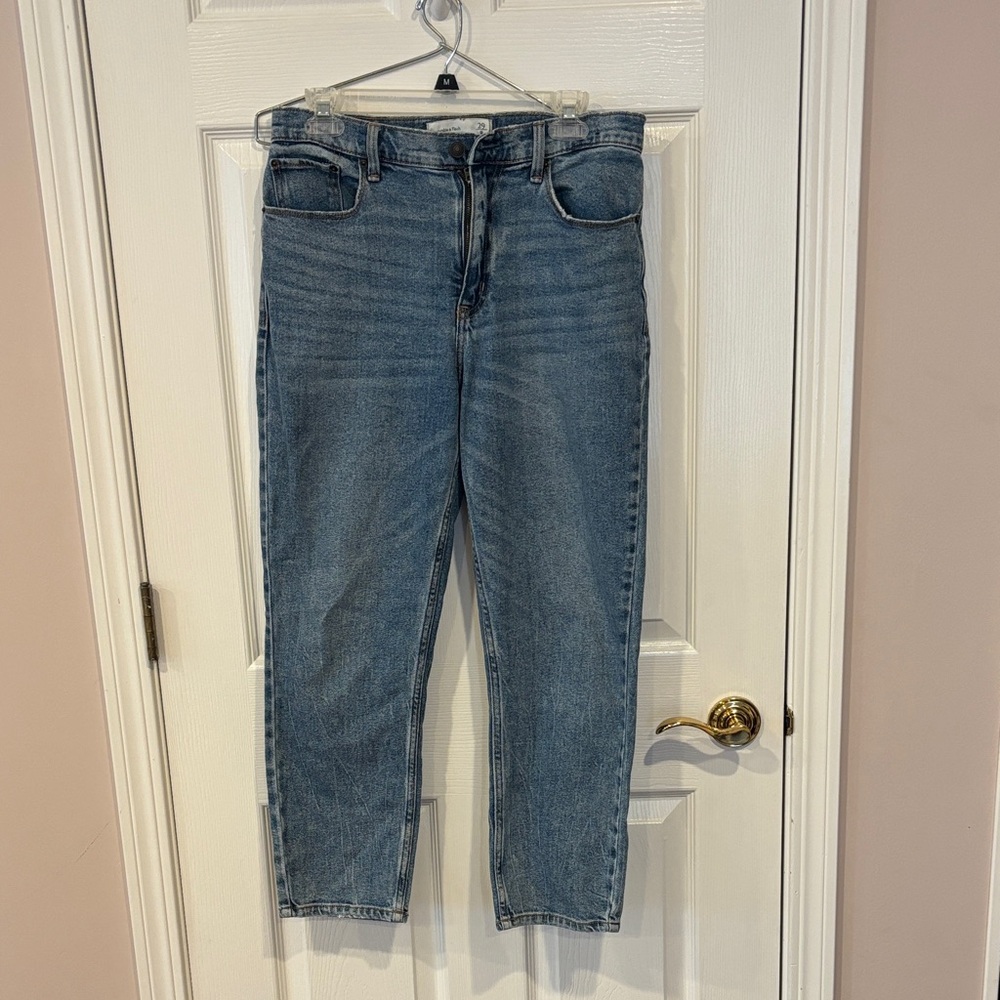 Abercrombie &fitch women’s jeans